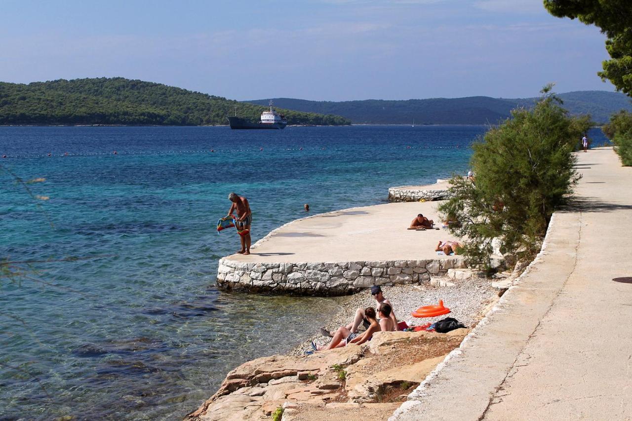 Apartments By The Sea Bobovisca Na Moru, Brac - 5682 Ložišće Buitenkant foto